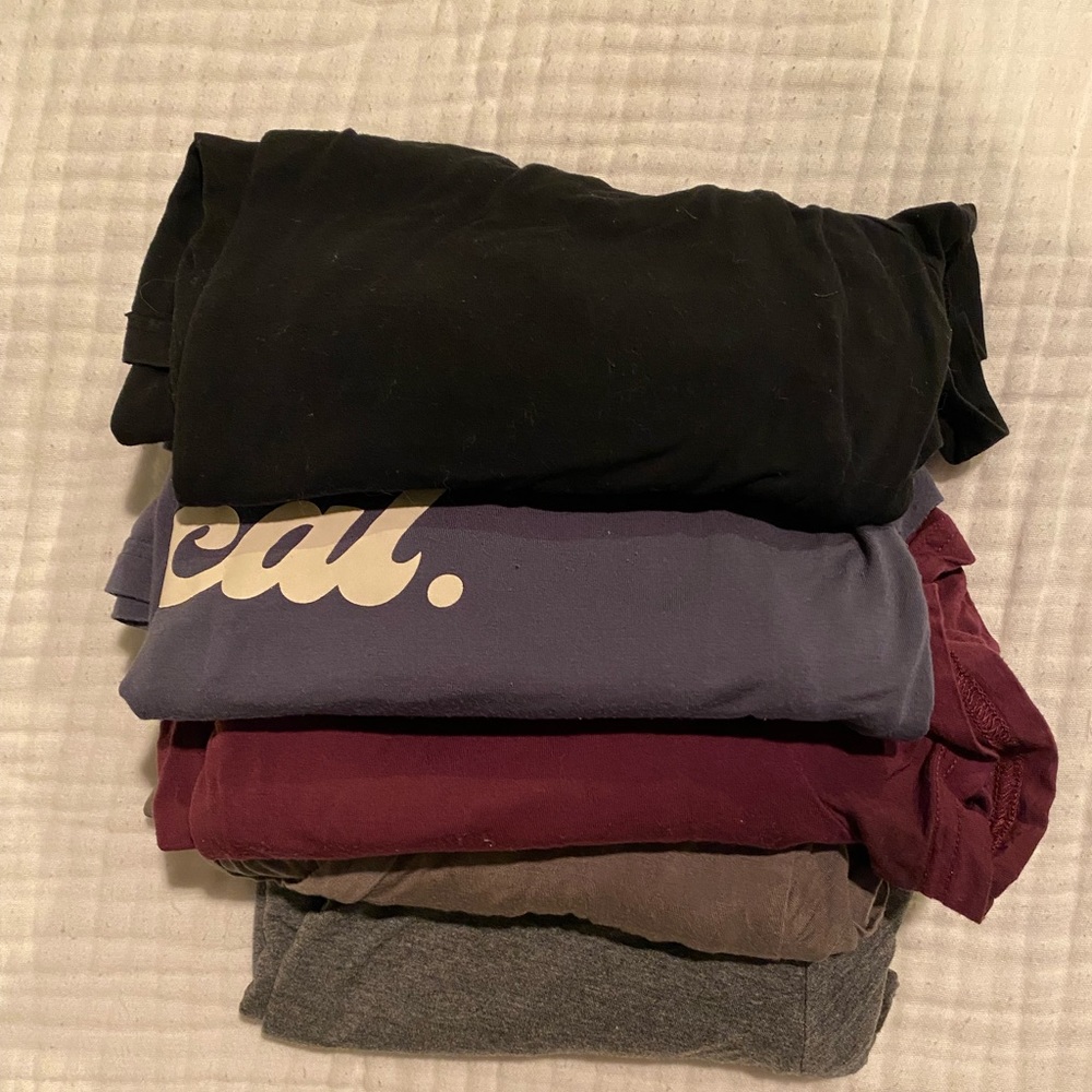 Set of 4 latched mama shirts